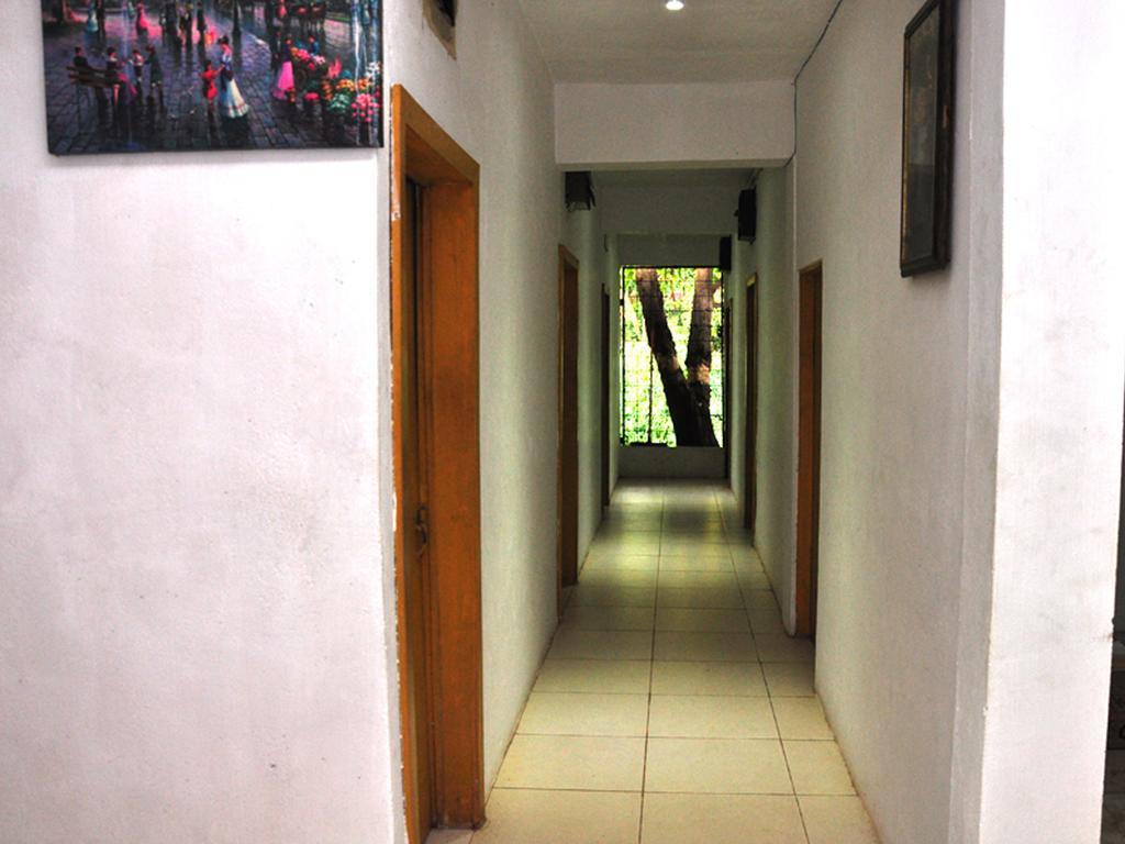 Sun Up Hotel Katunayaka Extérieur photo